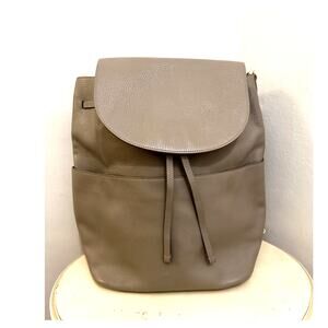 Cuyana Large Backpack